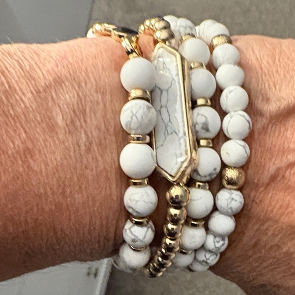 Park Lane White and Gold Marble Bracelet Set - Picture 1 of 4